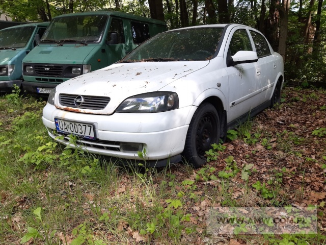 Samochód osobowy OPEL ASTRA II 1.4 